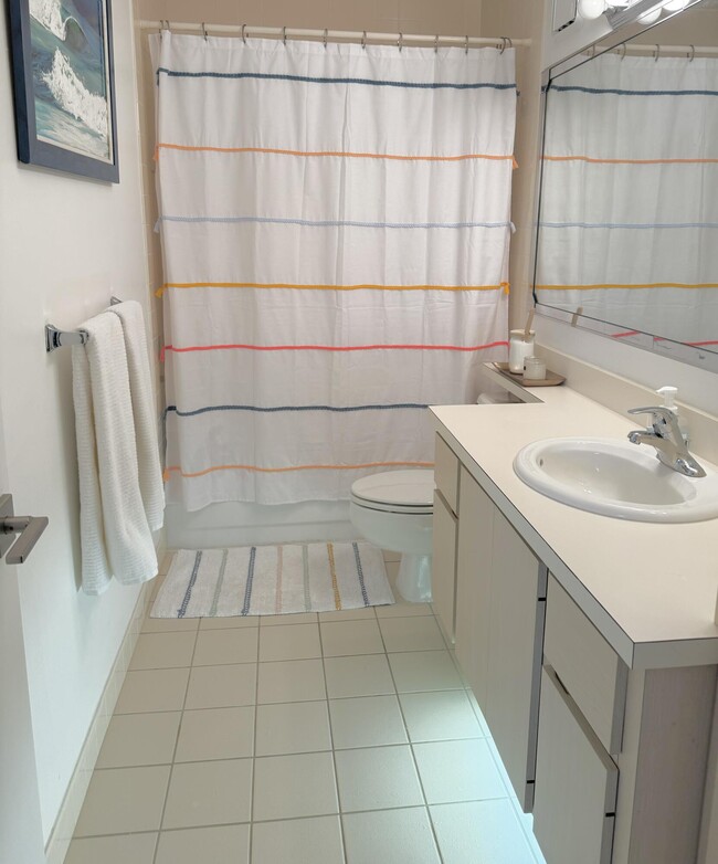 Building Photo - 8153 Chelsea Ct