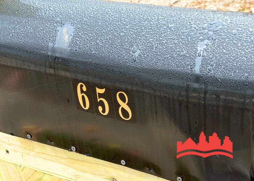 Building Photo - 658 Creekstone Cir