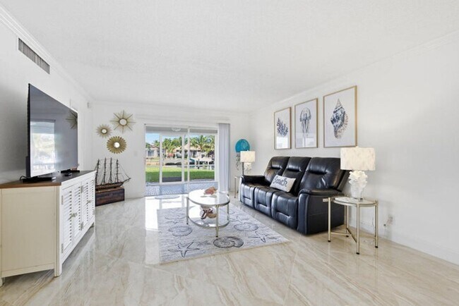 Building Photo - 1050 Sugar Sands Blvd