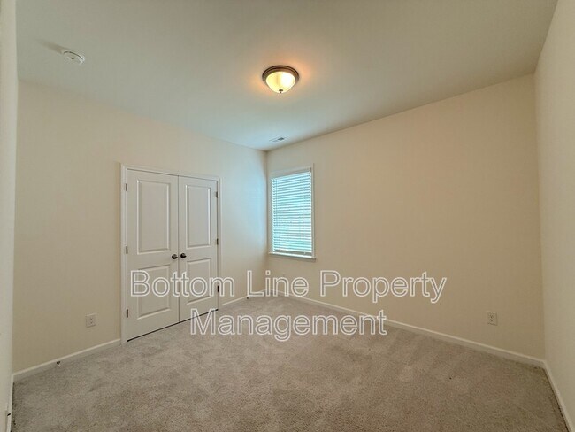 Building Photo - 14929 Baldridge Dr