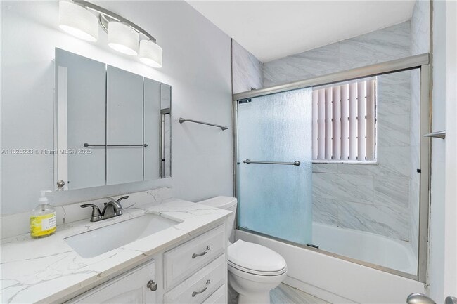 Building Photo - 23257 Boca Club Colony Cir