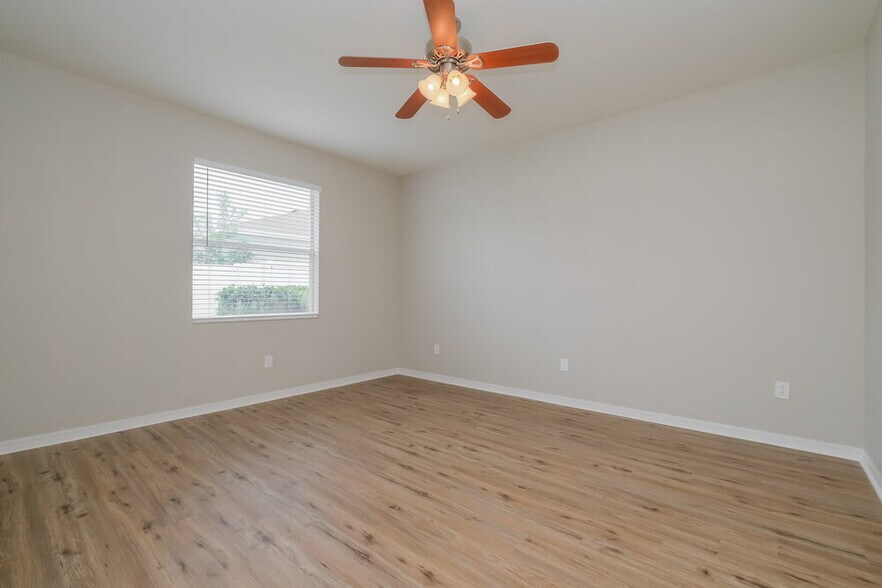 Building Photo - 14143 Holly Hammock Ln