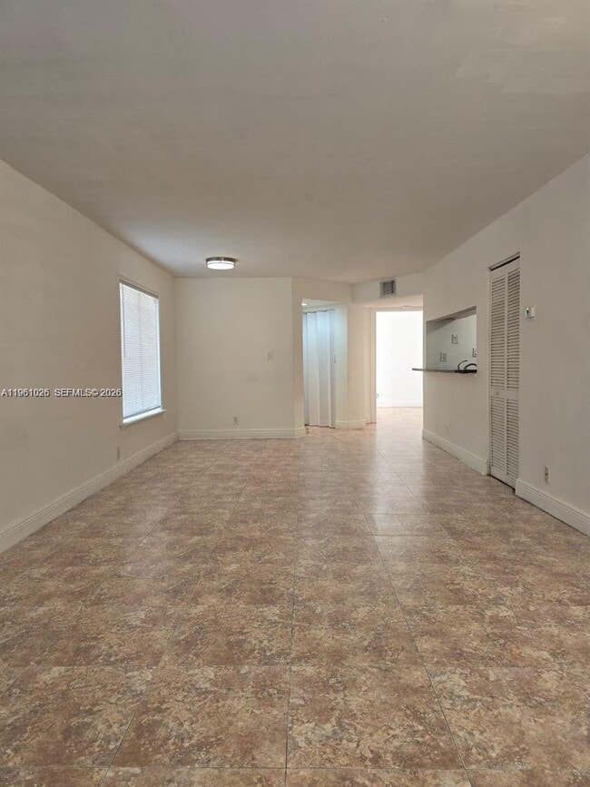 Building Photo - 9501 SW 138th Pl