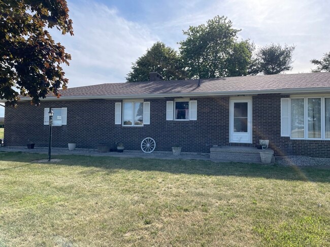 Main House - 7908 N 400 W