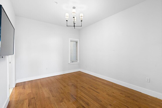 Building Photo - 349 3rd St