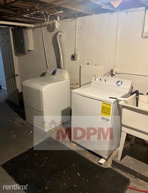 Building Photo - 2 br, 1 bath House - 3481 Bacon Ave