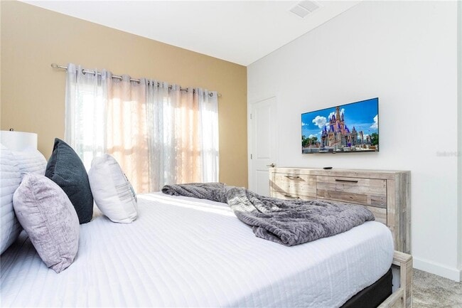 Building Photo - 2956 Protagonist St