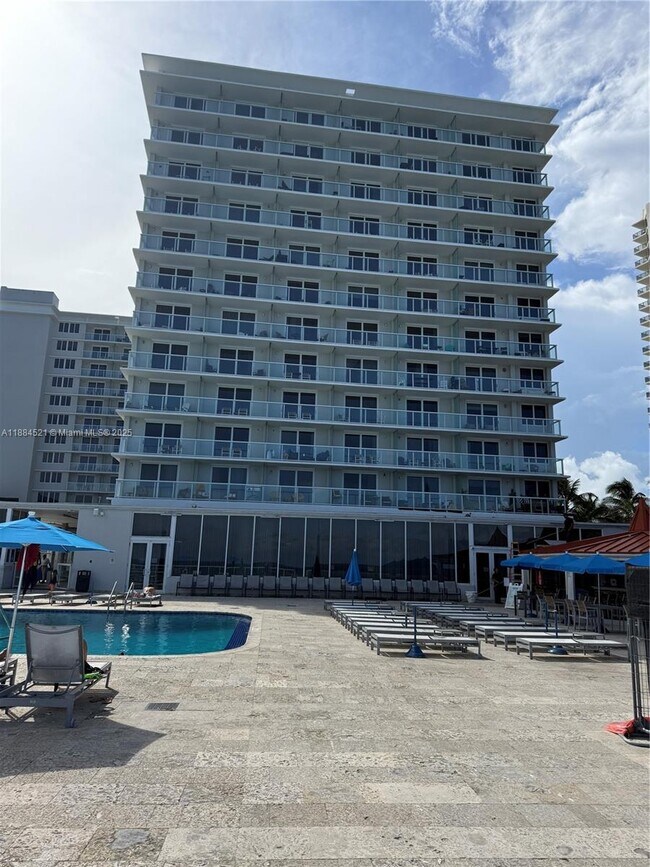Building Photo - 19201 Collins Ave