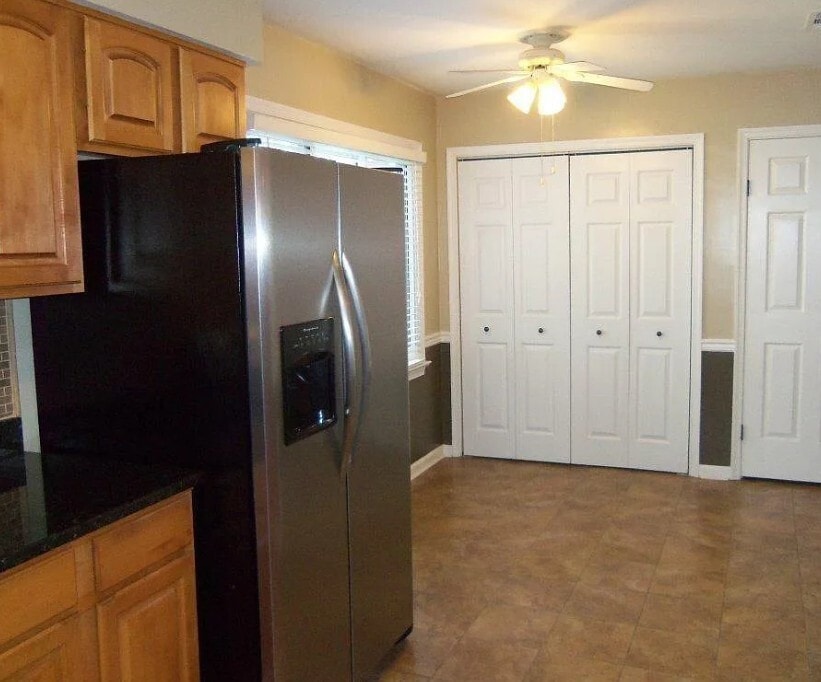 Building Photo - 4108 Starwood Arch