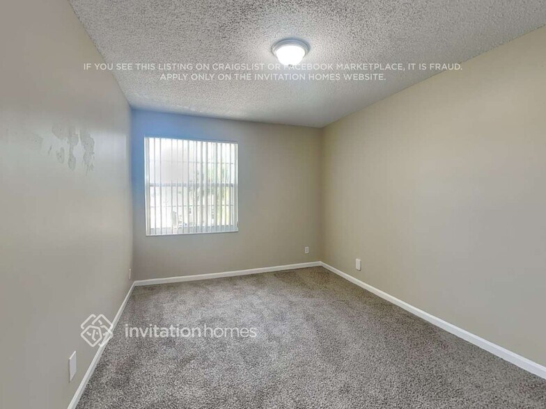 Building Photo - 17460 SW 22nd St
