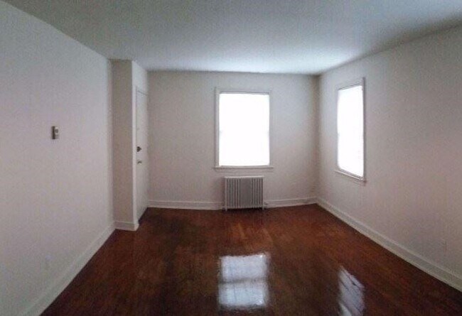 Interior Photo - 6808 Red Top Rd