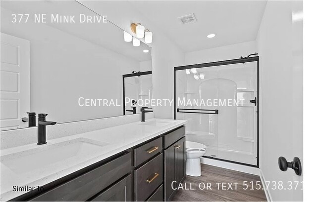 Building Photo - 377 NE Mink Dr