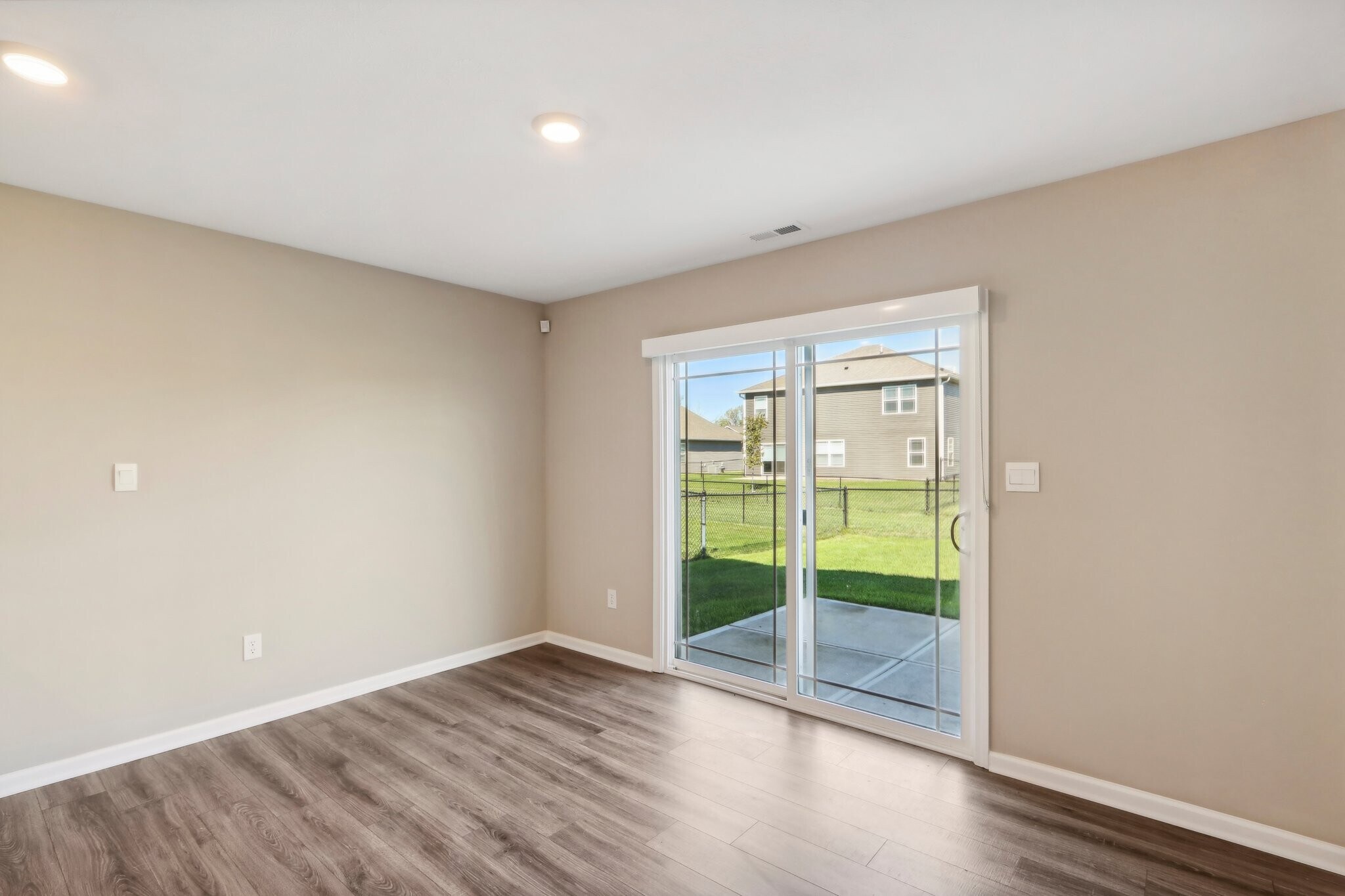Building Photo - 511 Marsh Aster Dr