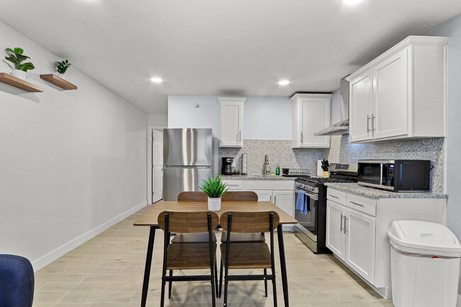 Full Kitchen with Dining Table - 5200 Carousel Dr