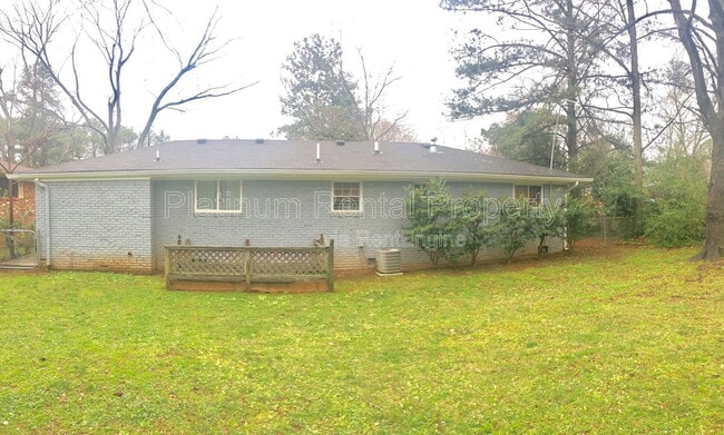 Building Photo - 3721 Brookcrest Cir