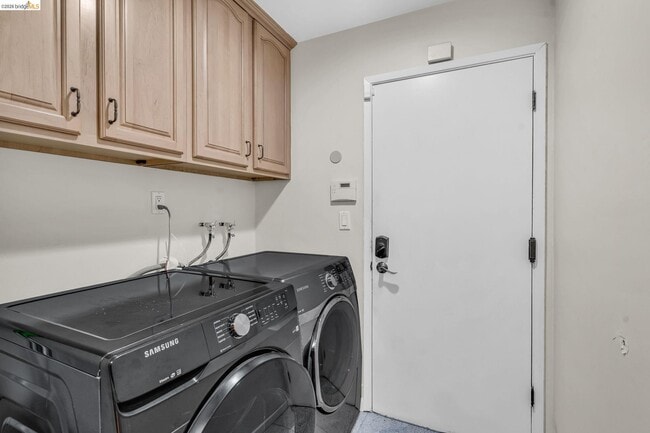 Building Photo - 277 Hidalgo Ct