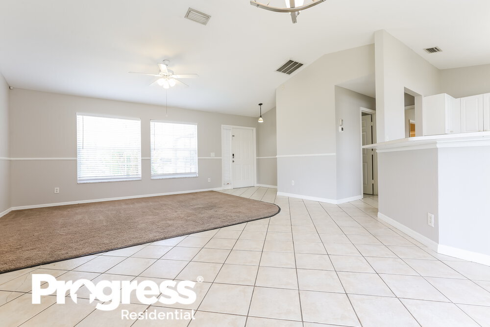 Building Photo - 2525 Mather Ln