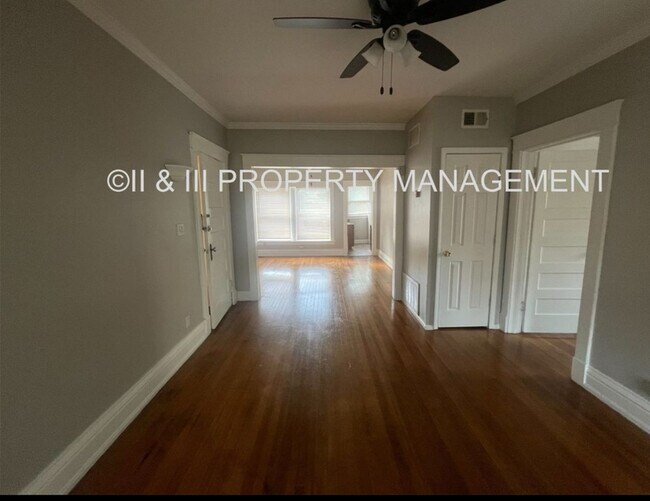 Building Photo - 221 W 37th St