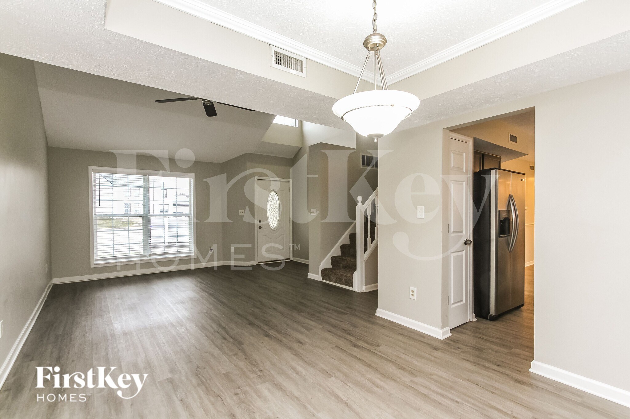 Building Photo - 962 Andover Dr