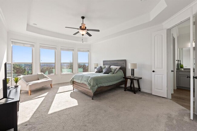 Building Photo - 4700 Topacio Dr