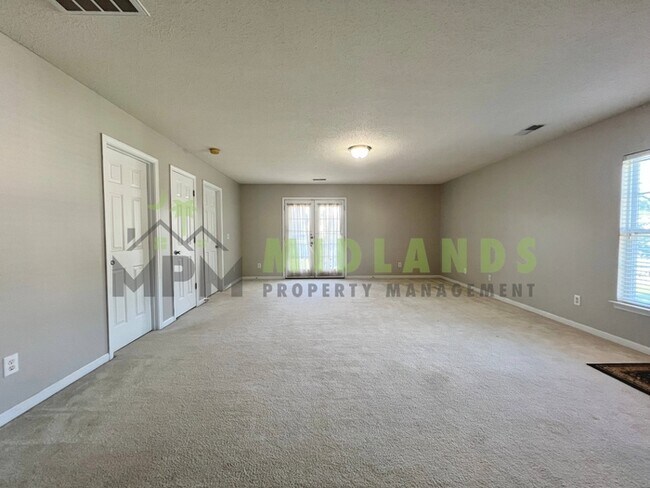 Building Photo - 101 Baltic Ct