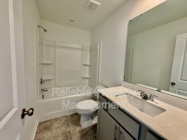 Building Photo - 354 Beachcomber Dr