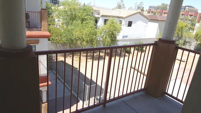 Building Photo - COMING SOON...SPACIOUS TEMPE TOWNHOME!