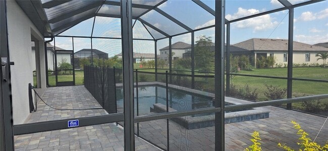 Building Photo - 15116 Oxford Grey Dr