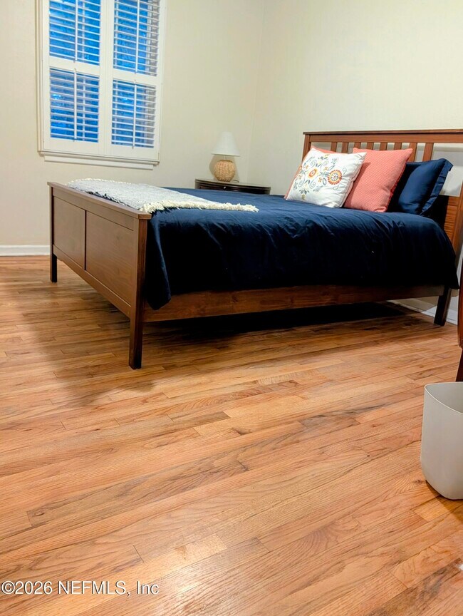 Building Photo - 4646 Martingale Rd