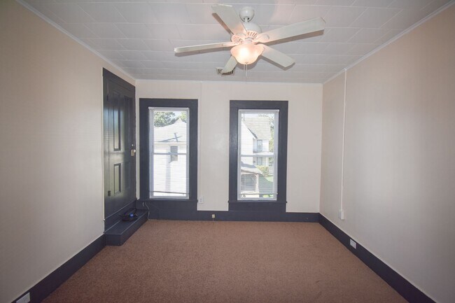 Building Photo - RCAR114-116