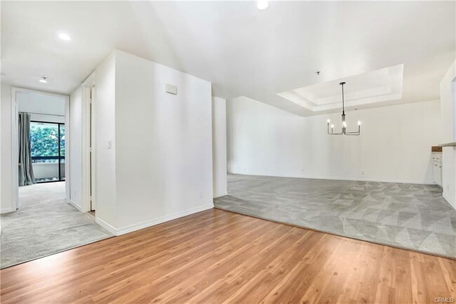 Building Photo - 2122 Century Park Ln