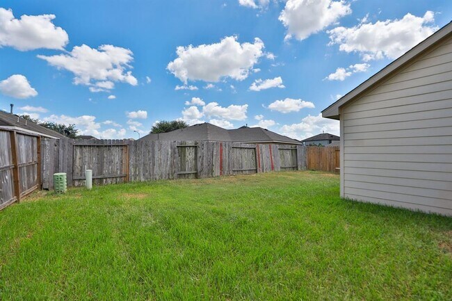 Building Photo - 20427 Shiloh Mist Ln