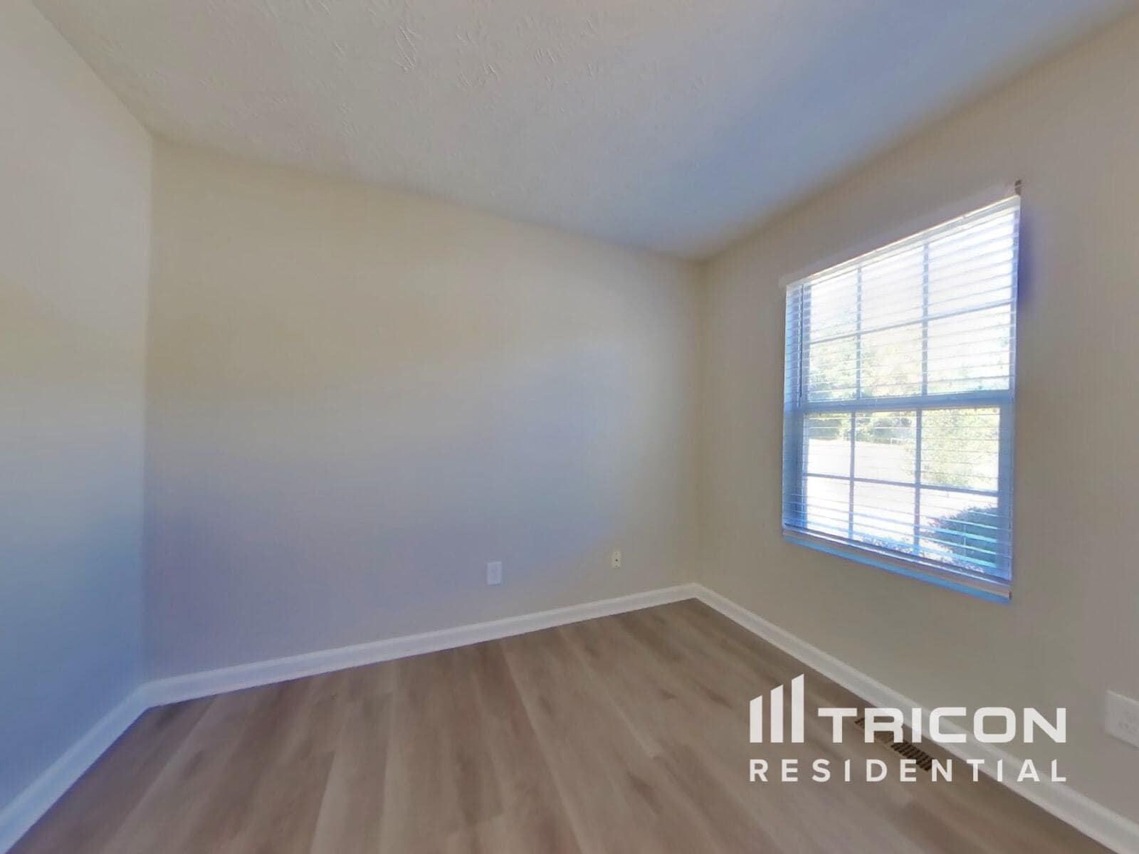 Building Photo - 7020 Cedar Ct