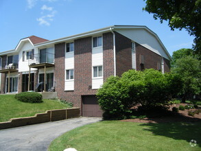 Building Photo - Valley Forge Apartments