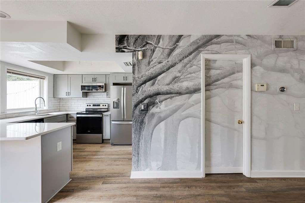 Building Photo - 7094 Stonington Dr NE