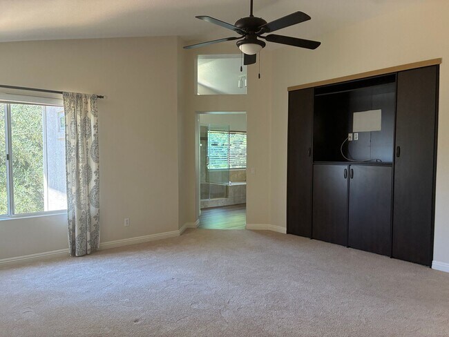 Building Photo - 585 Mindenvale Ct