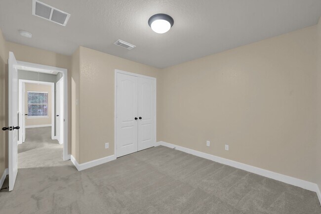 Building Photo - 31322 Evergreen Park Ln