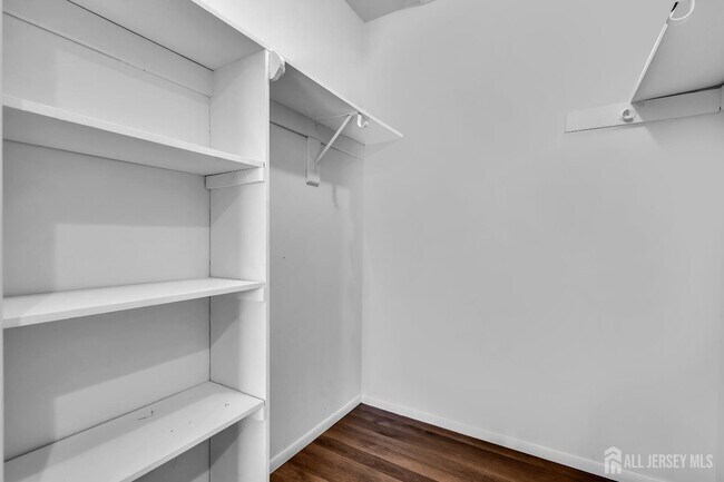 Building Photo - 2016 Aspen Dr