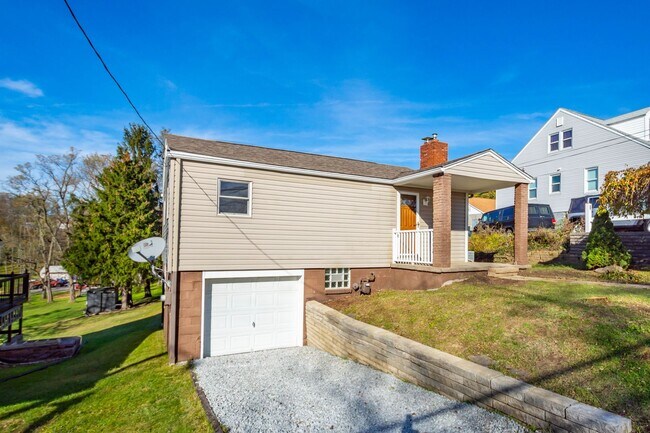 Building Photo - 1237 Lebanon School Rd
