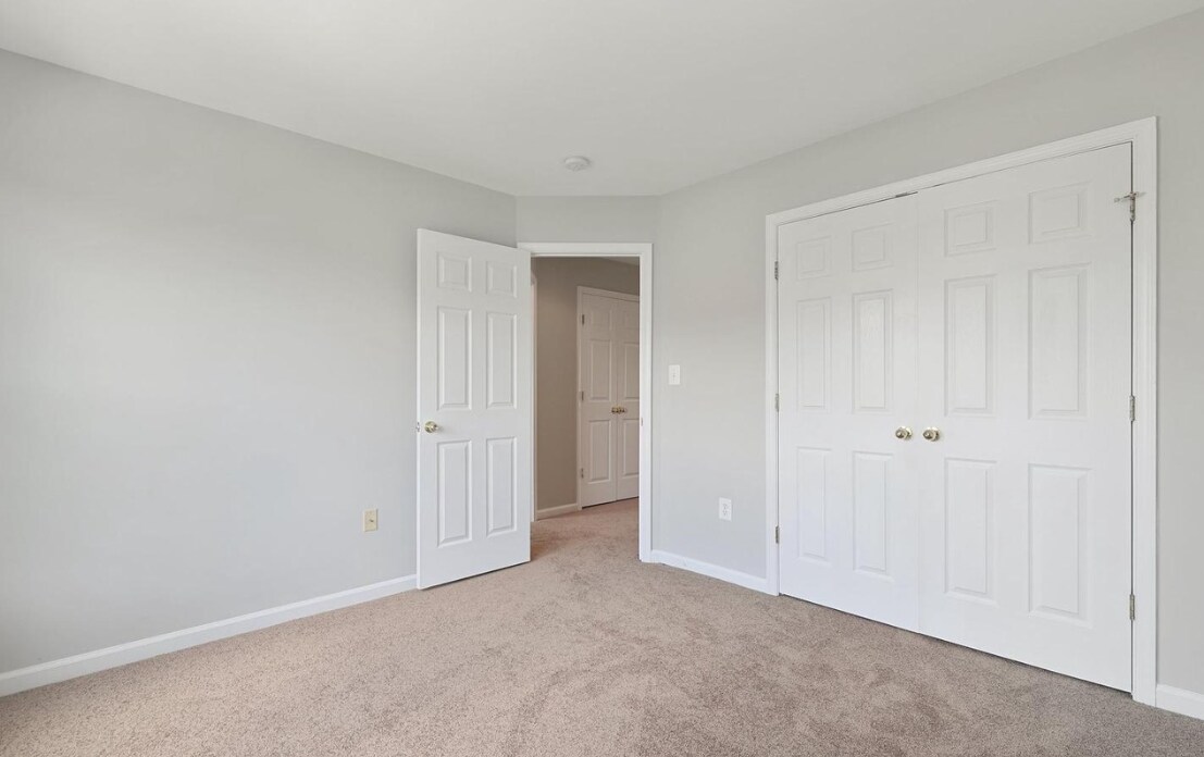 Building Photo - 1110 Posey Ln