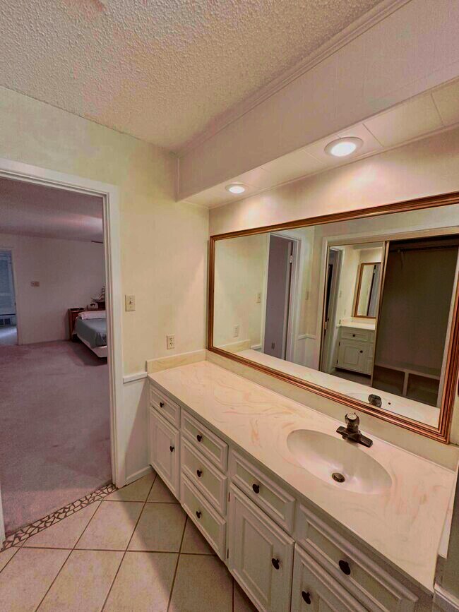 Building Photo - 4610 88th St