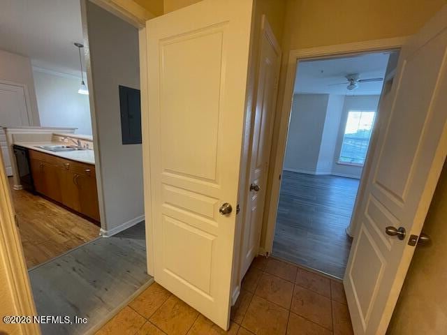 Building Photo - 8290 FL-211