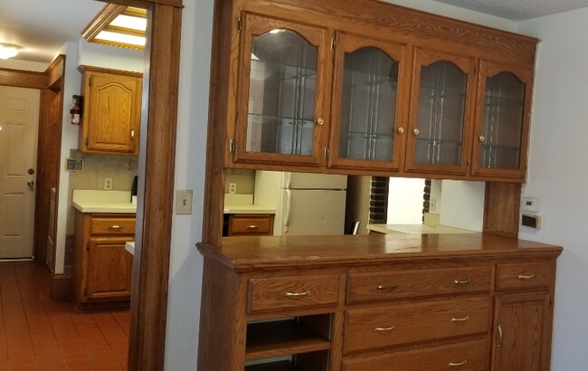 Building Photo - 2410 University Ave NE