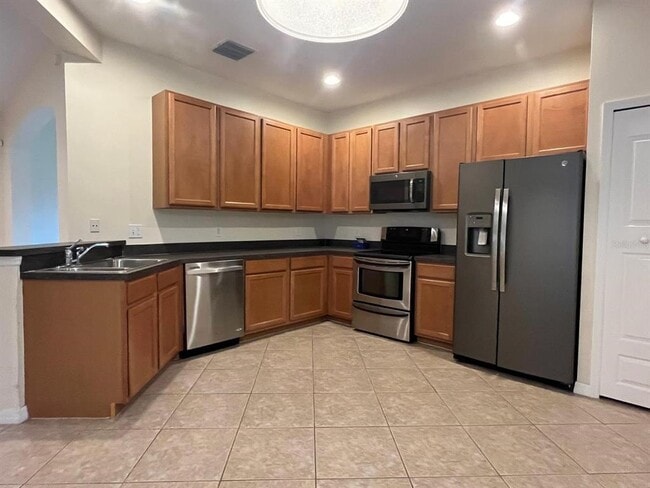 Building Photo - 4166 Heirloom Rose Pl