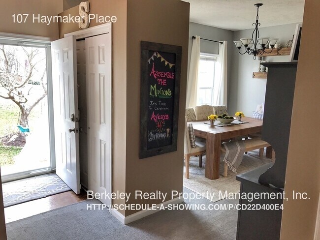 Building Photo - 107 Haymaker Place