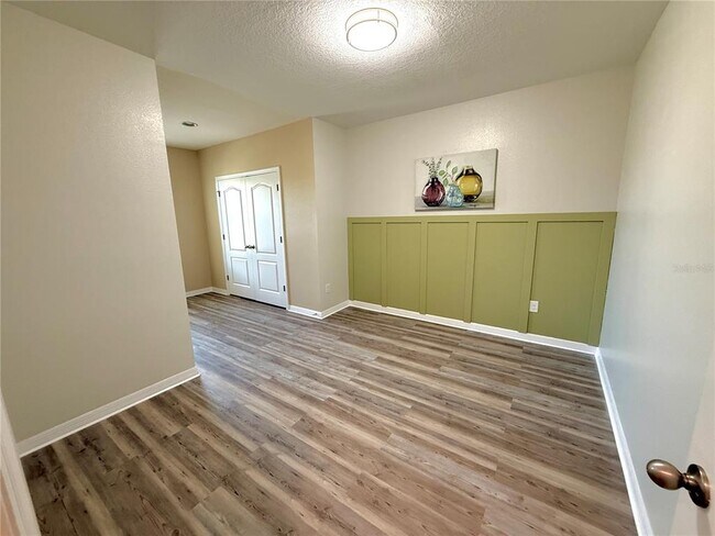 Building Photo - 10415 Butterfly Wing Ct