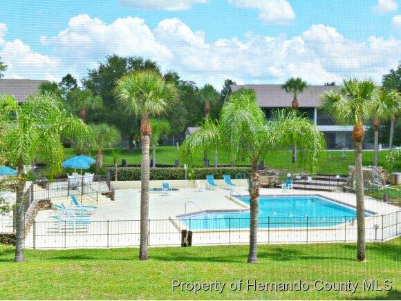 Building Photo - 6452 River Run Blvd