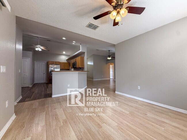 Building Photo - 12336 Jaybird Rd
