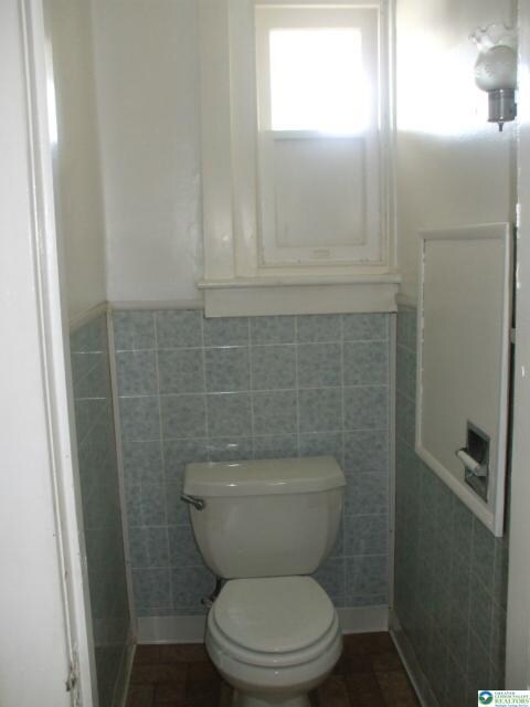 Building Photo - 221 S Madison St