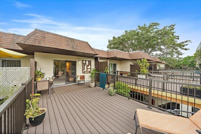 Building Photo - 3357 Ramblewood Dr N